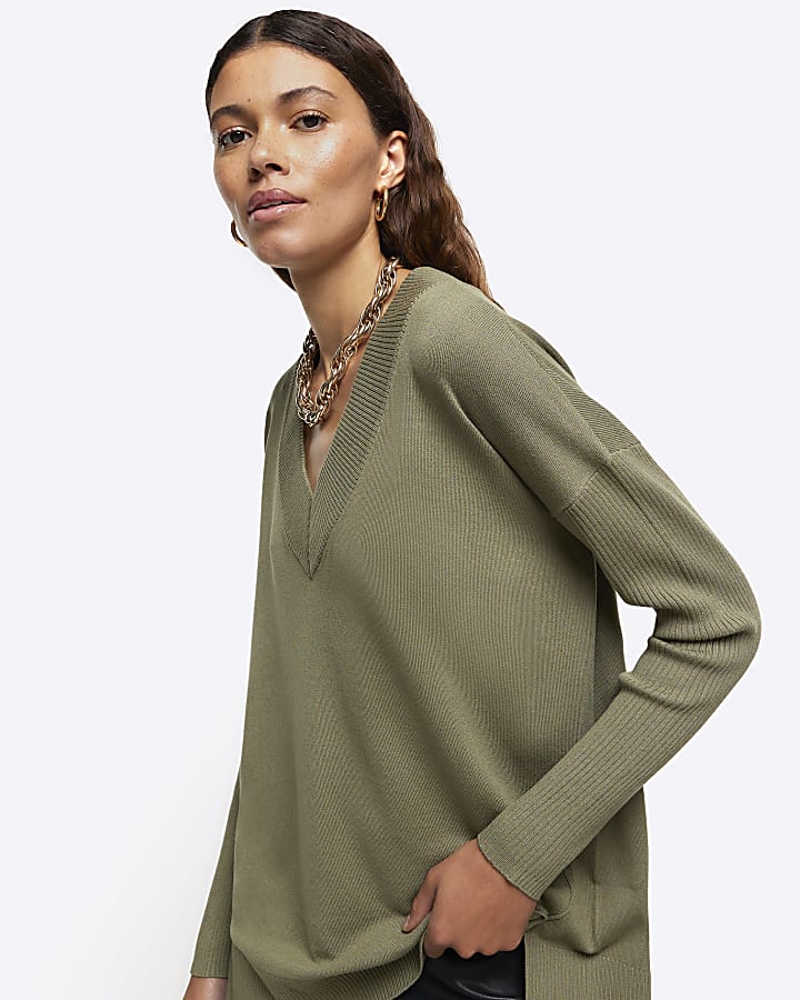 Khaki V neck fine knit jumper