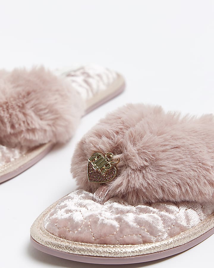 Pink faux fur slippers
