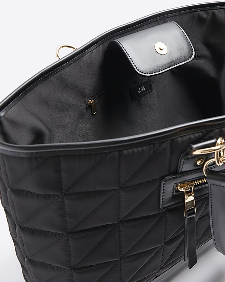 Black quilted zip pocket shopper bag