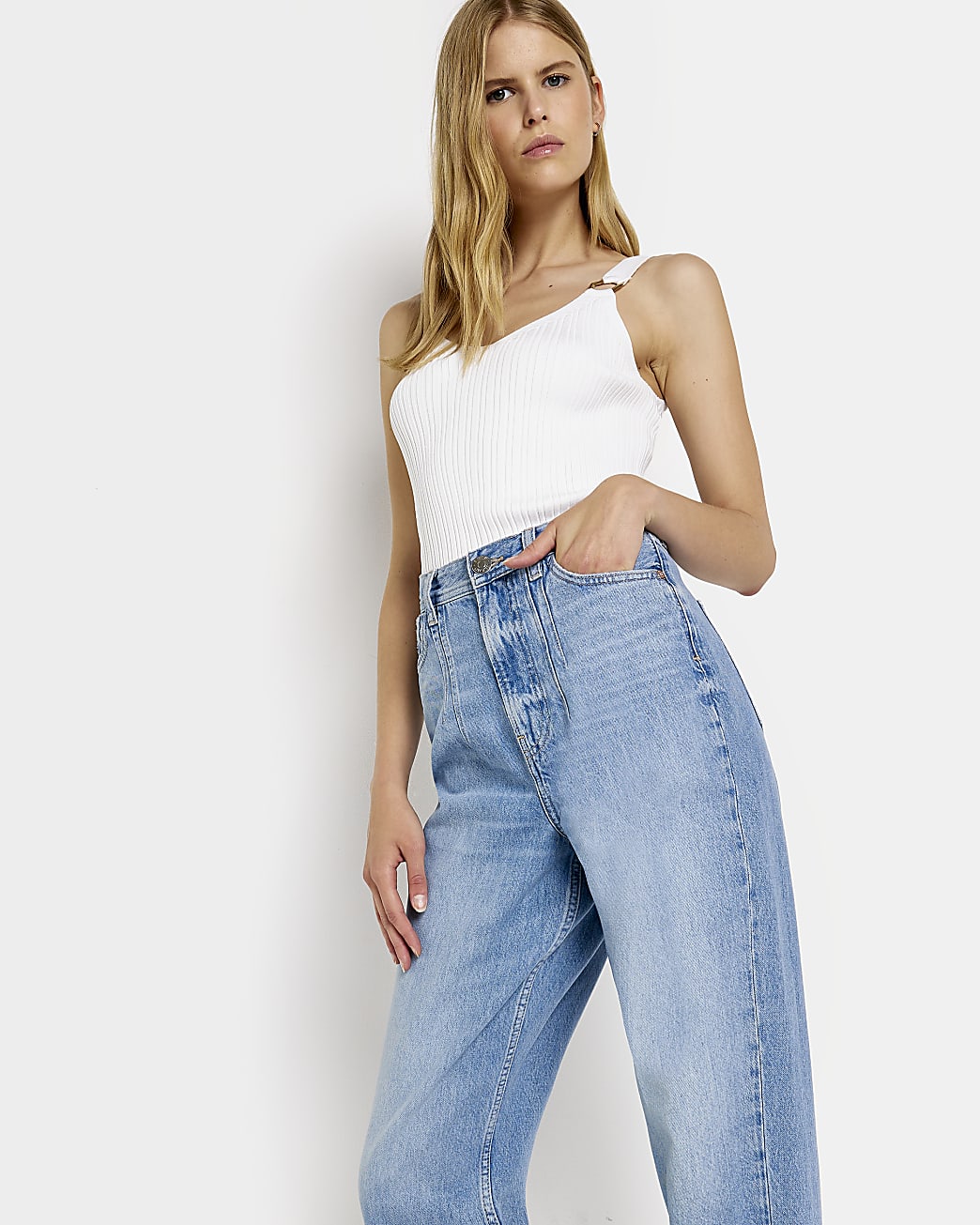 Blue high waisted tapered jeans
