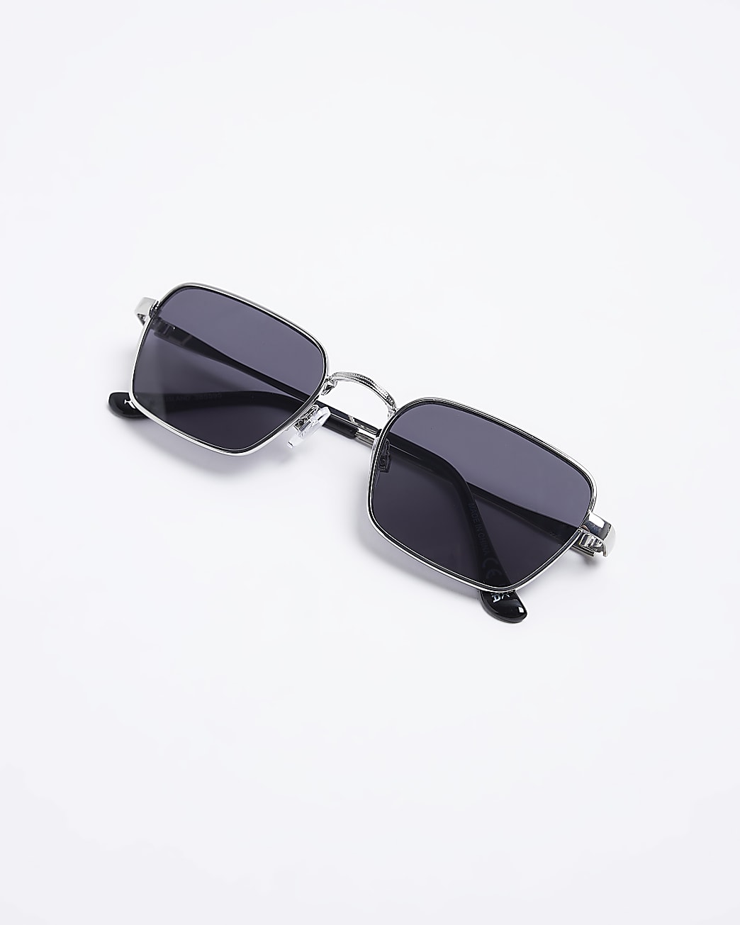 Silver tinted lenses square sunglasses