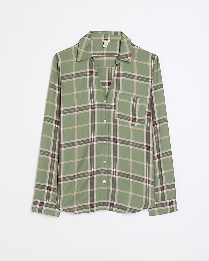 Green check long sleeve shirt