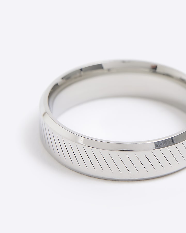 Silver colour steel slash ring
