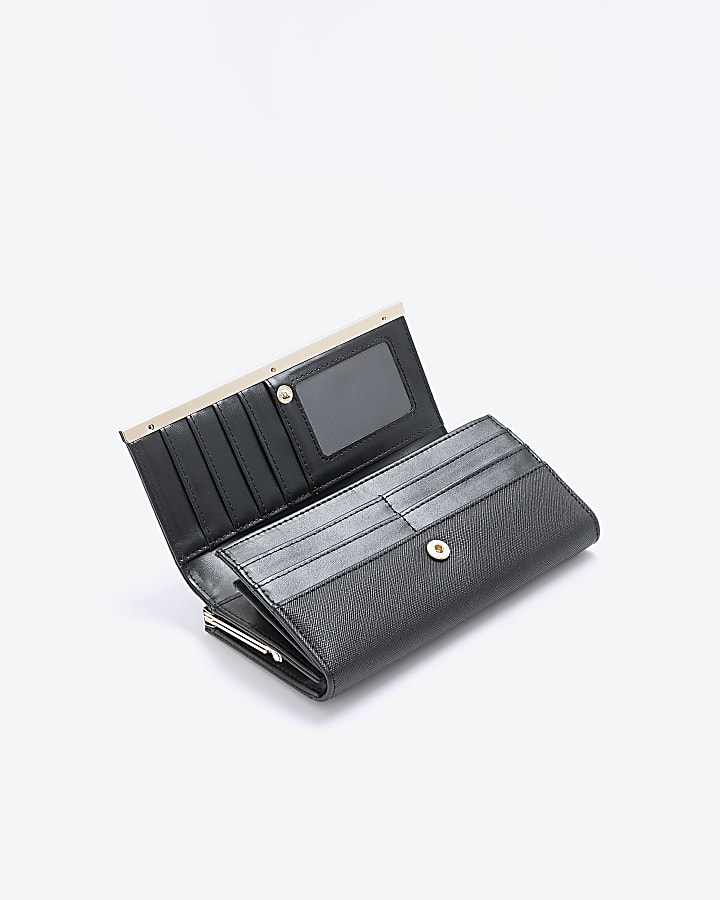 Black quilted bow detail purse