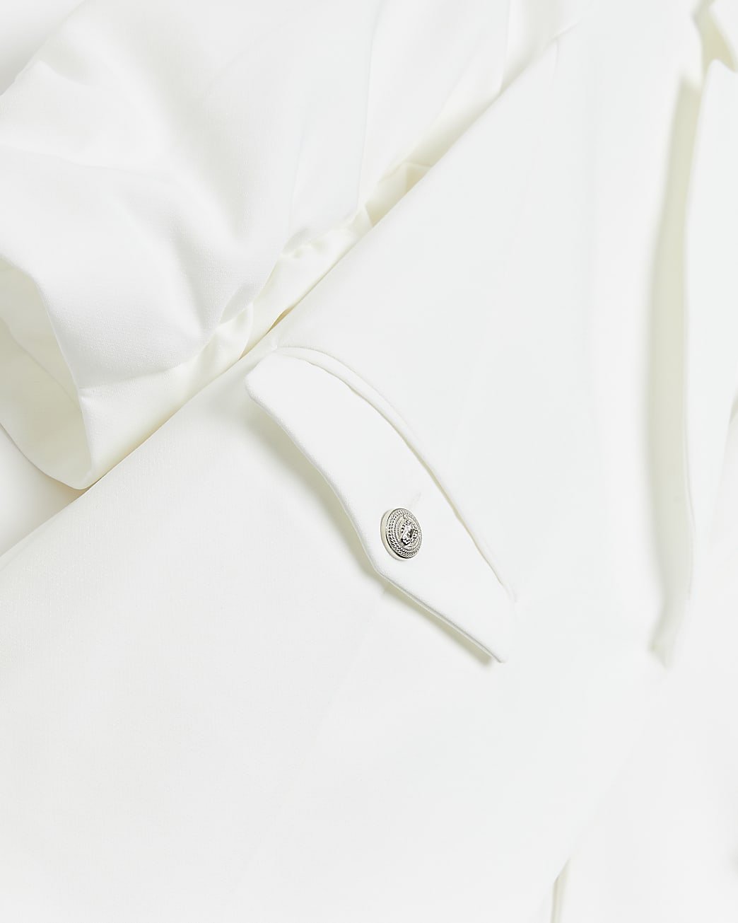 Plus white ruched sleeve blazer