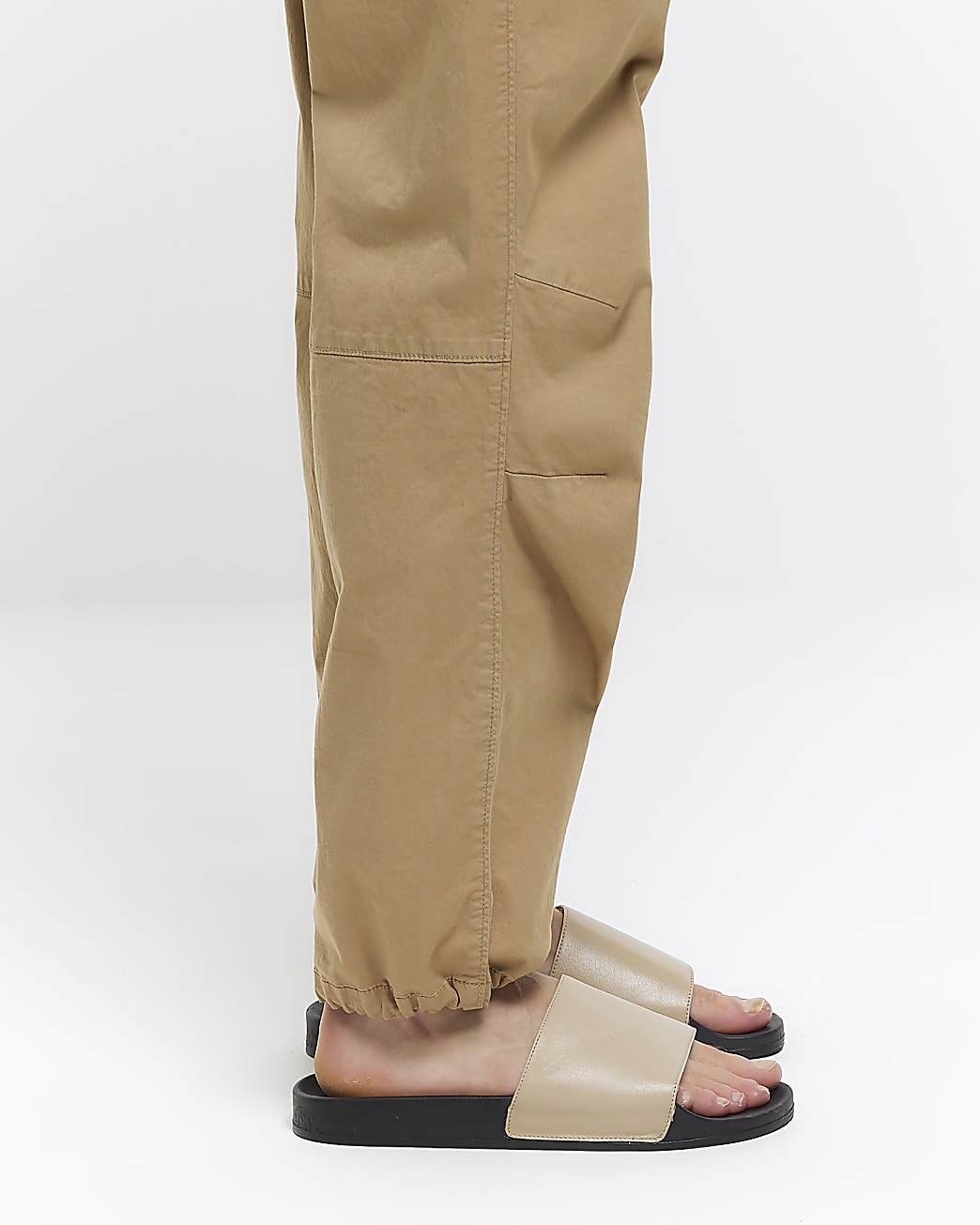 Stone leather sliders