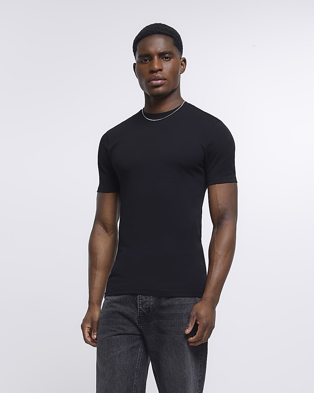 Black multipack of 5 muscle fit t-shirts