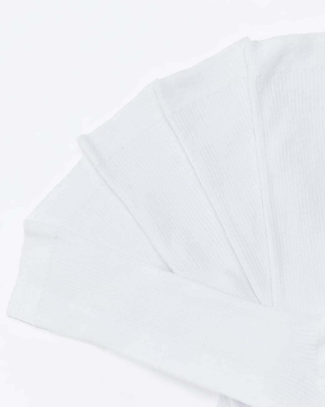 White multipack of 5 ankle socks