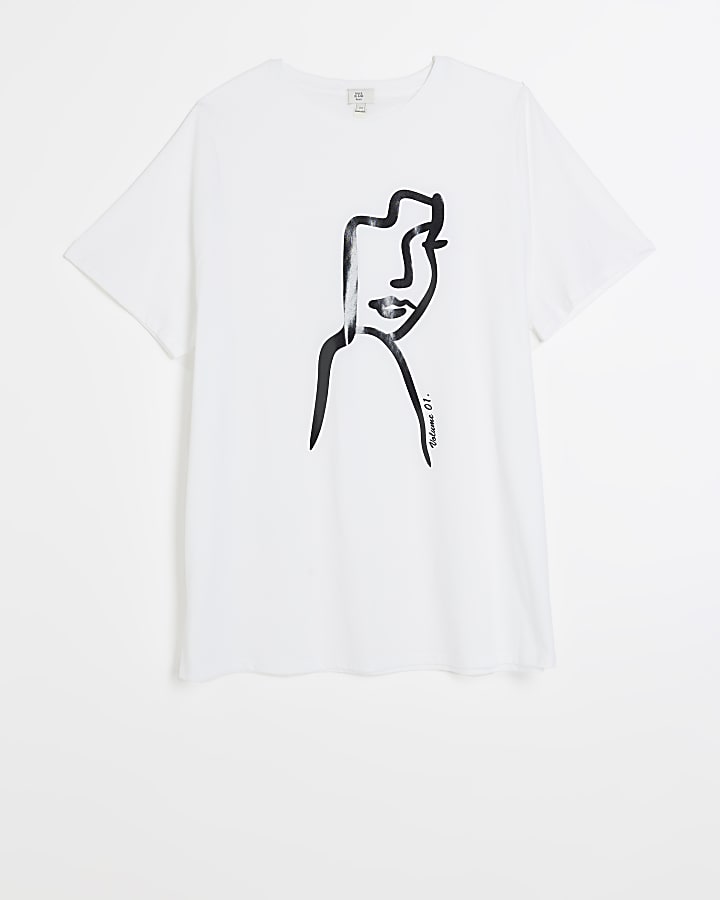 Plus white face graphic t-shirt