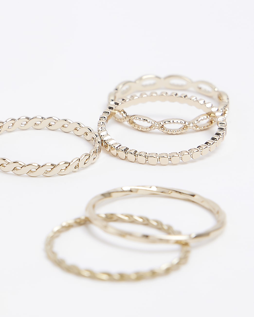 Gold twist ring multipack