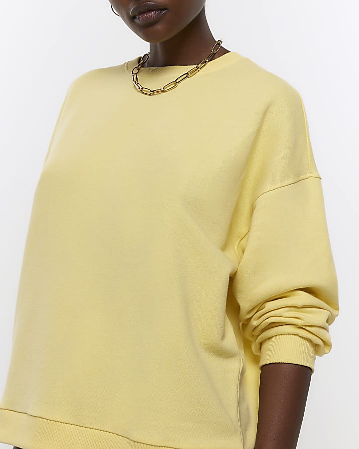 Yellow long sleeve sweatshirt