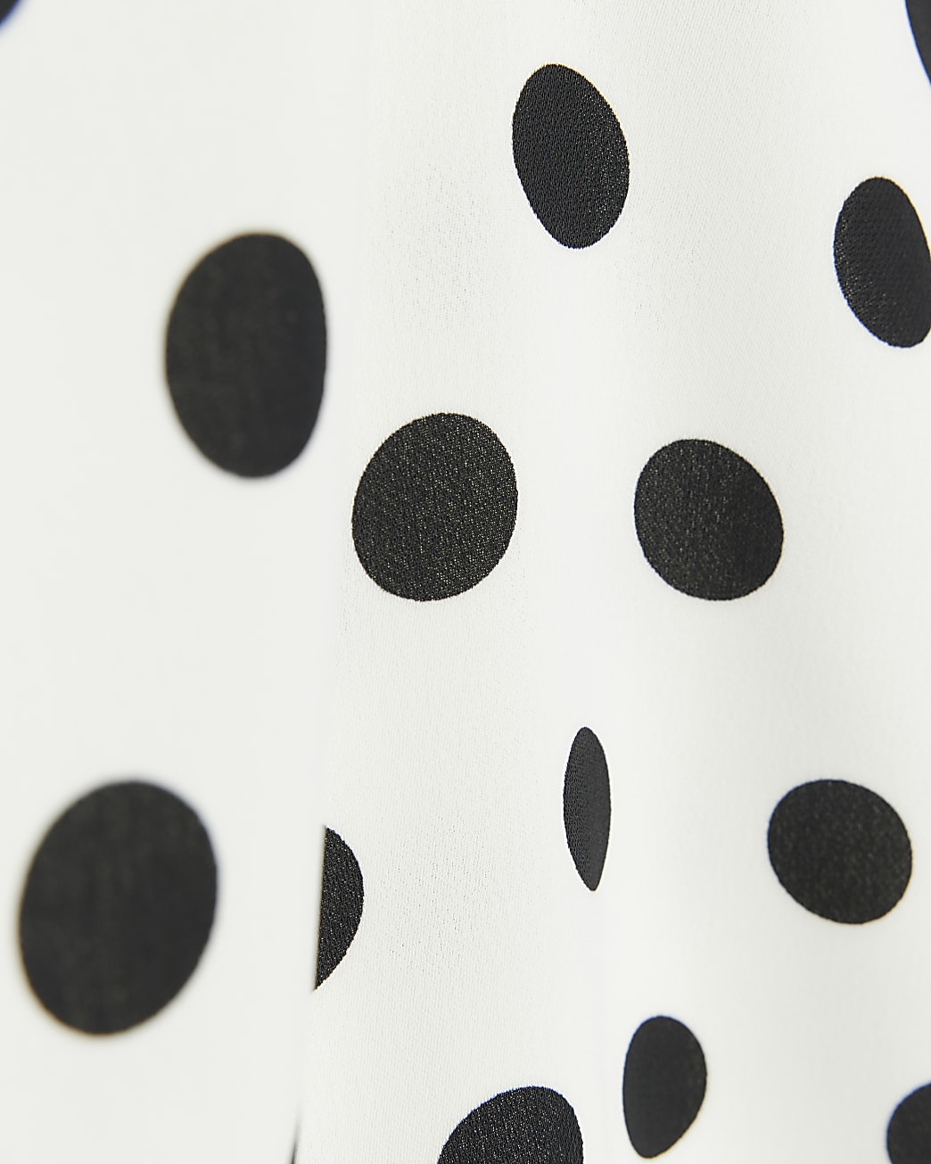 Black spot sleeveless cami top
