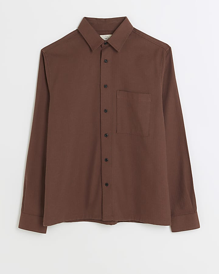 Red regular fit textured shirt