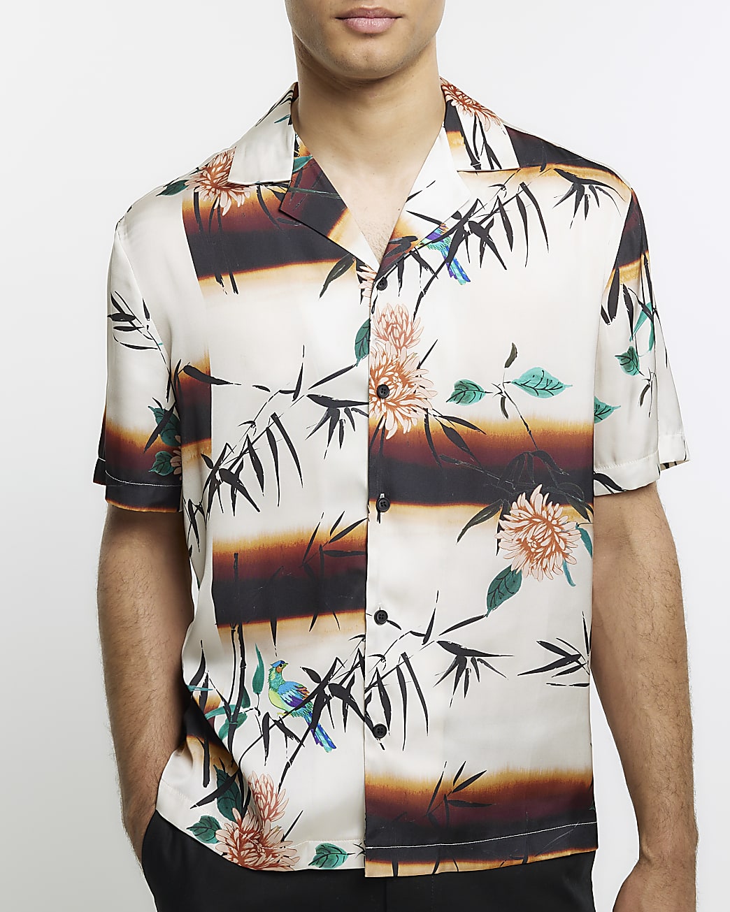 Ecru regular fit floral short sleeve shirt