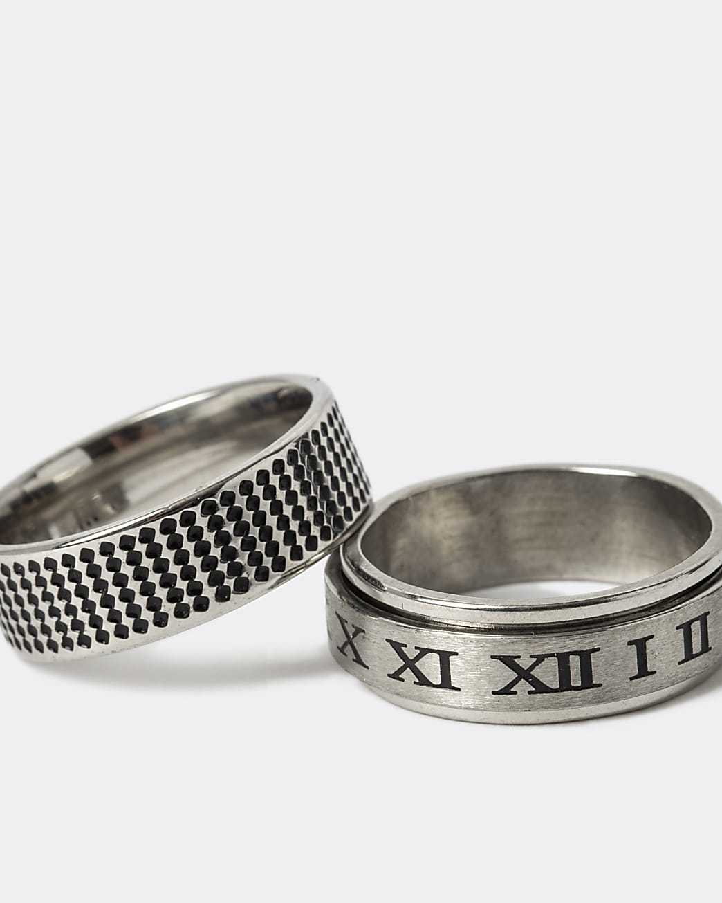 Silver multipack of 2 embossed rings