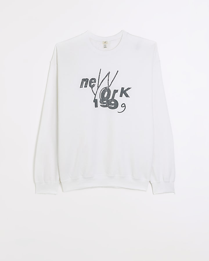 White graphic print sweatshirt