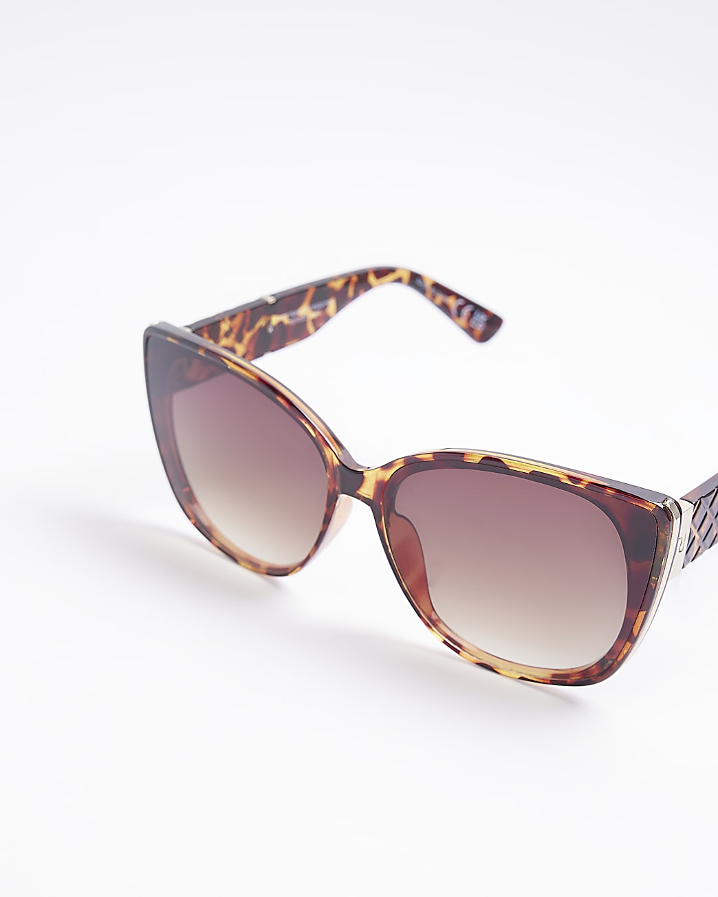 Brown oversized cat eye sunglasses