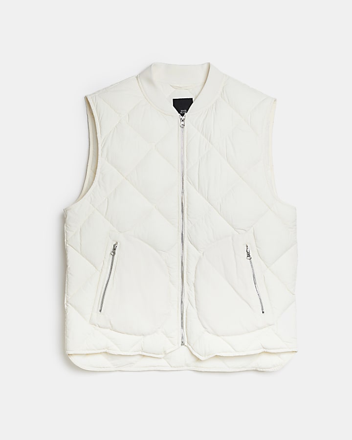 White regular fit diamond stitch zip up gilet