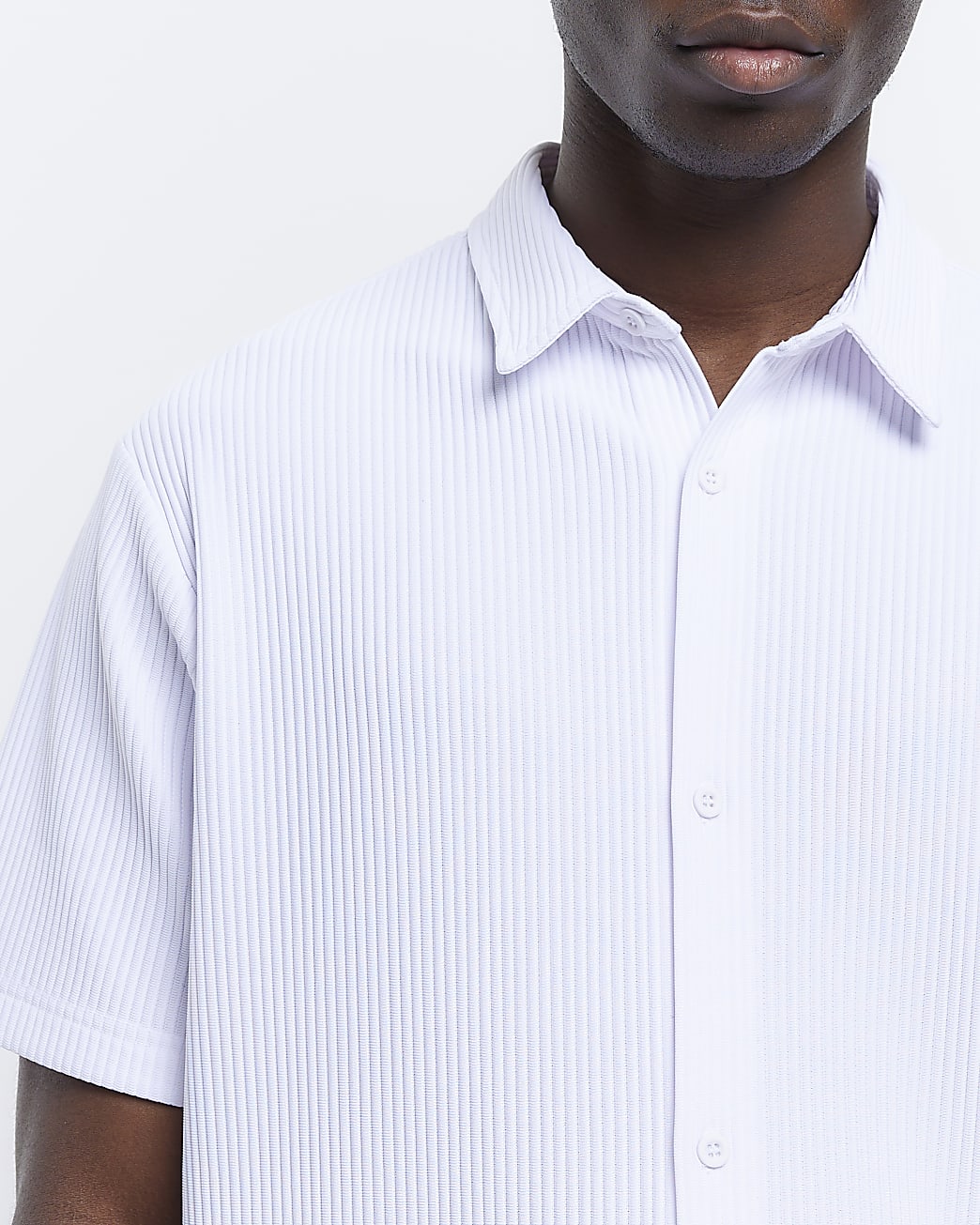 White regular fit plisse polo shirt
