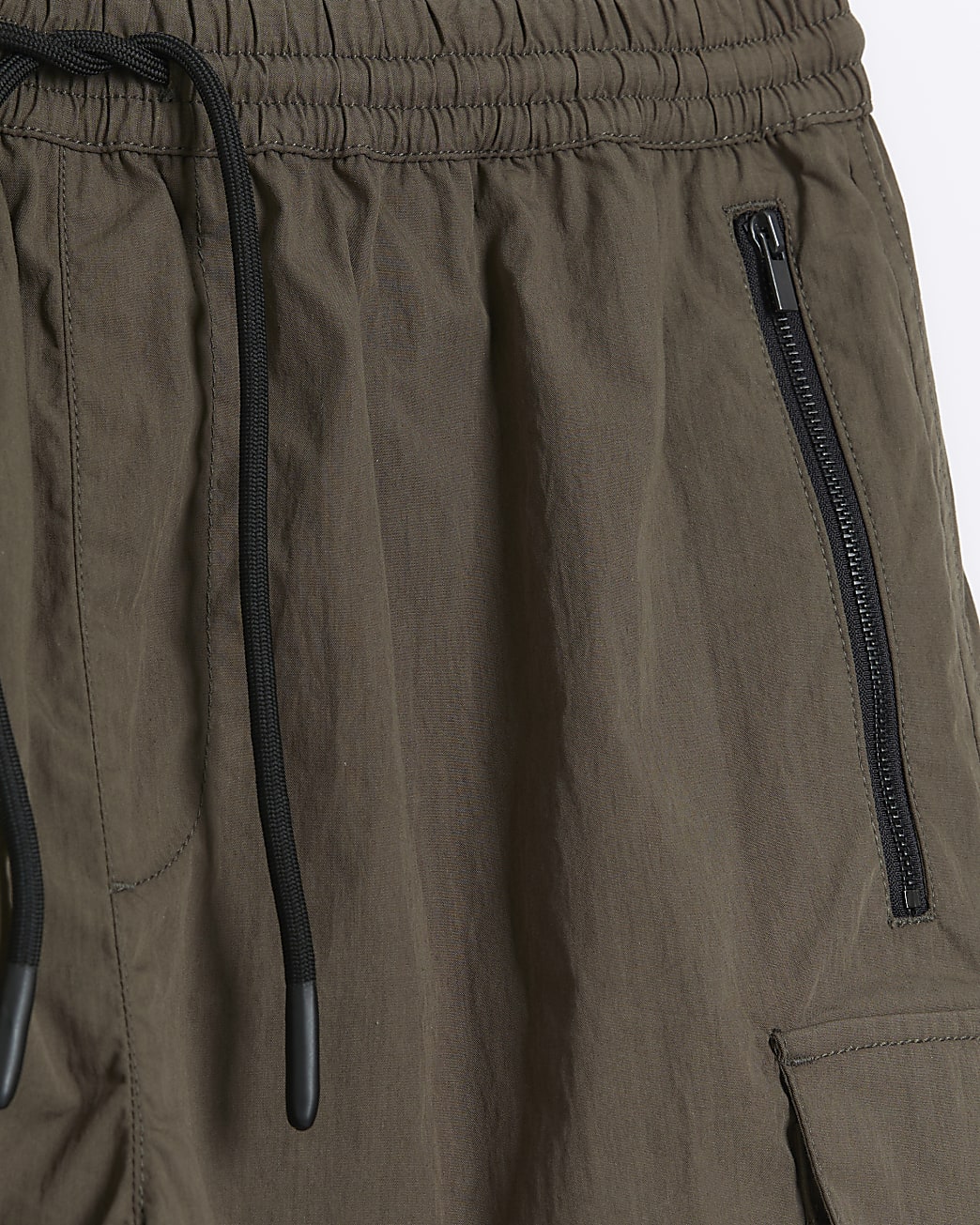 Khaki regular fit cargo shorts