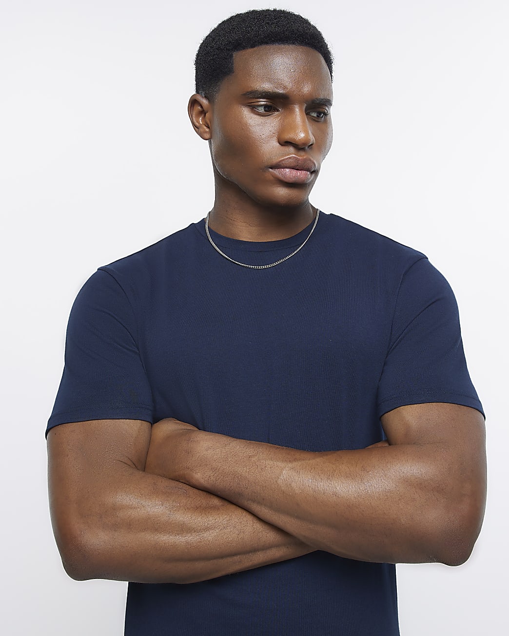 Navy muscle fit short sleeve t-shirt