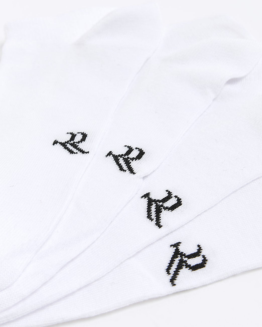 White multipack of 5 RI trainer socks
