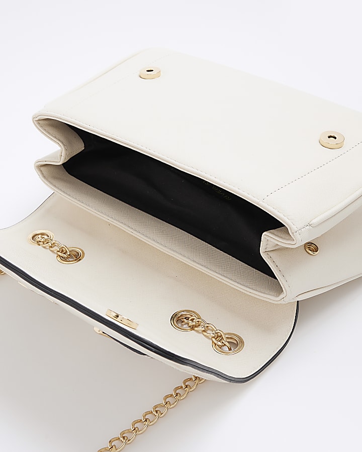 Cream quilted chain strap shoulder bag