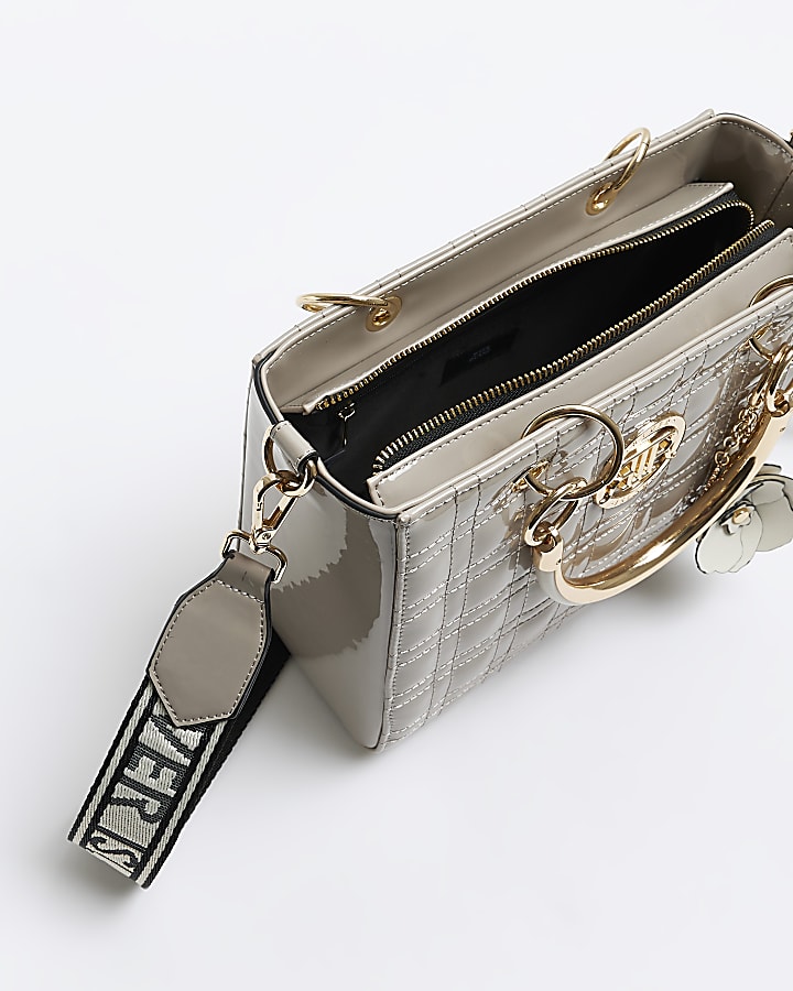 Grey quilted corsage tote bag