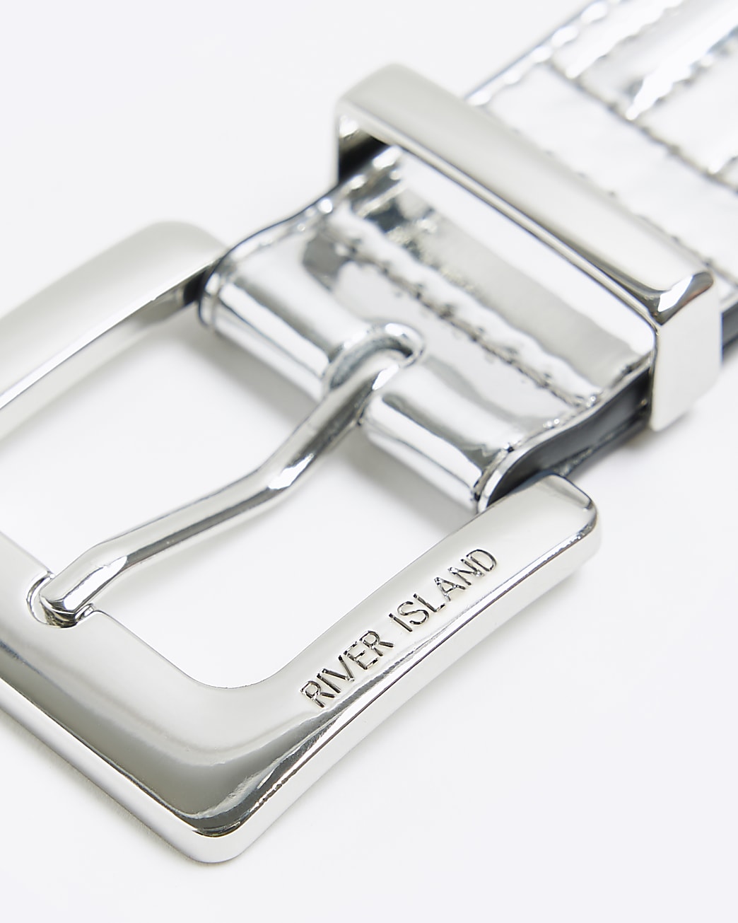 Silver textured metallic belt