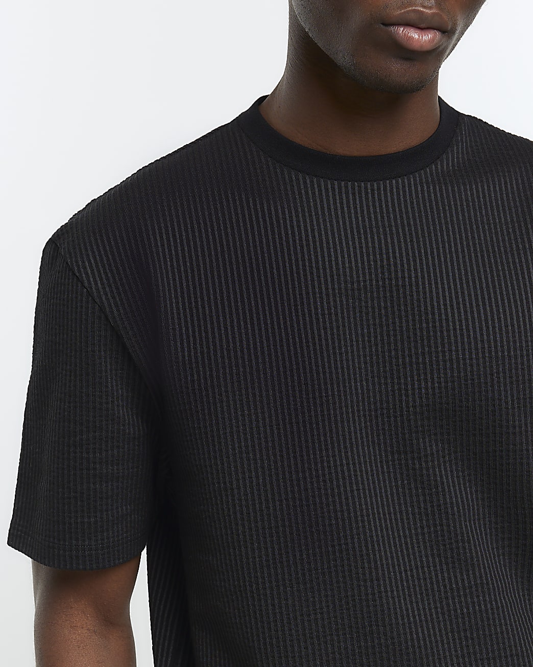 Black regular fit seersucker t-shirt