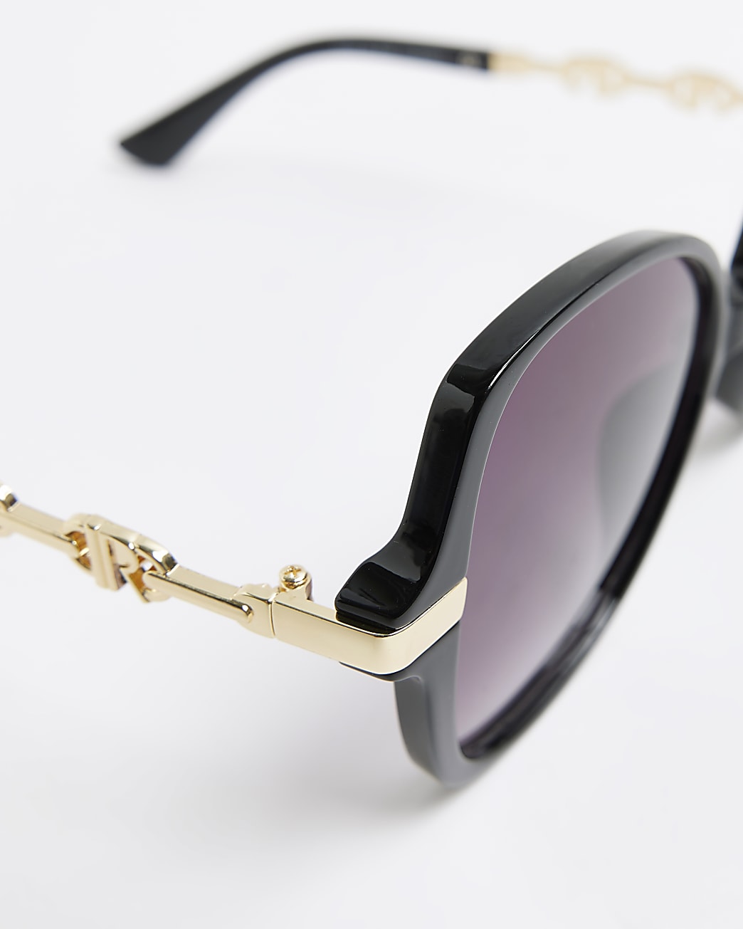 Black oversized butterfly sunglasses