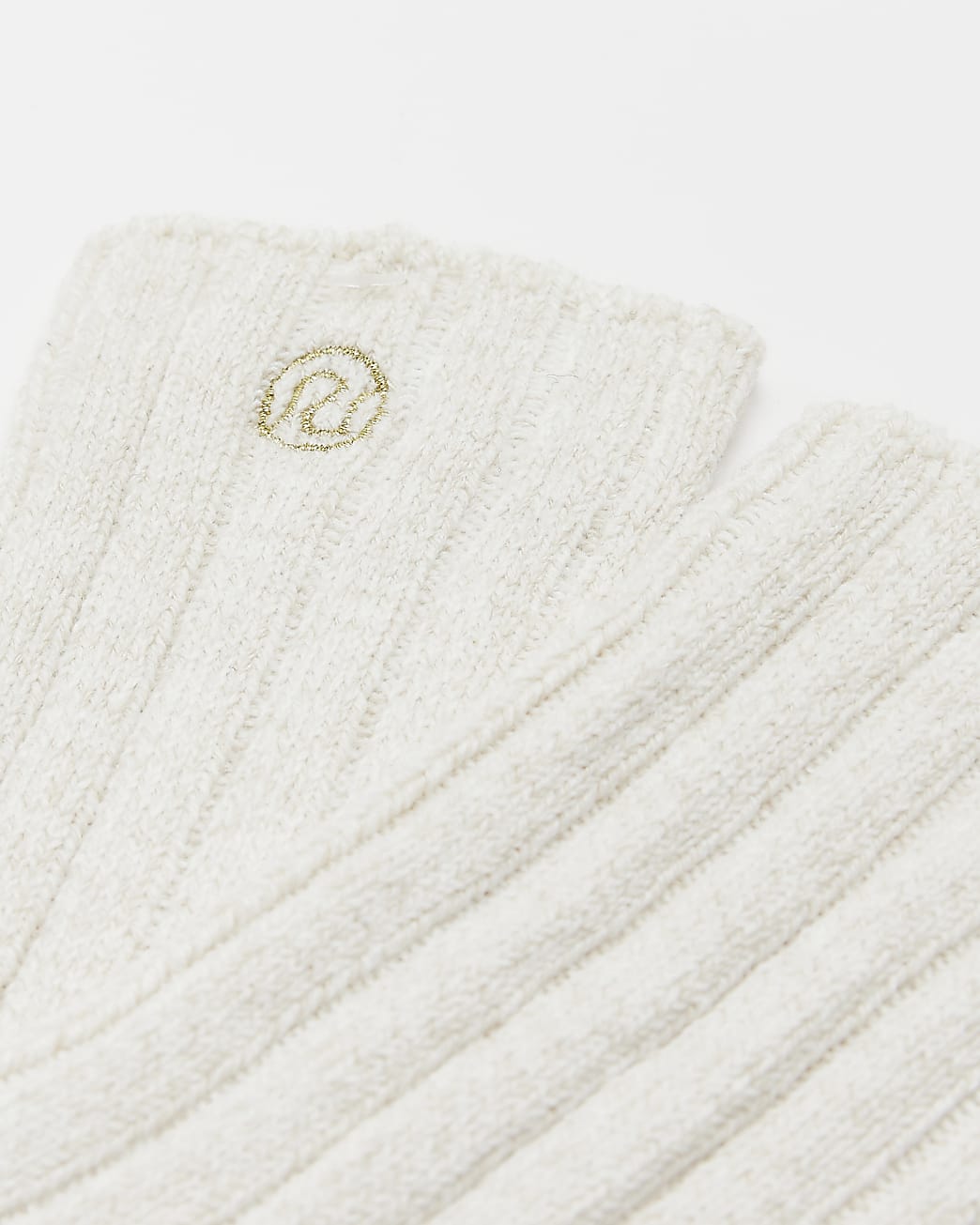 Cream knit ankle socks