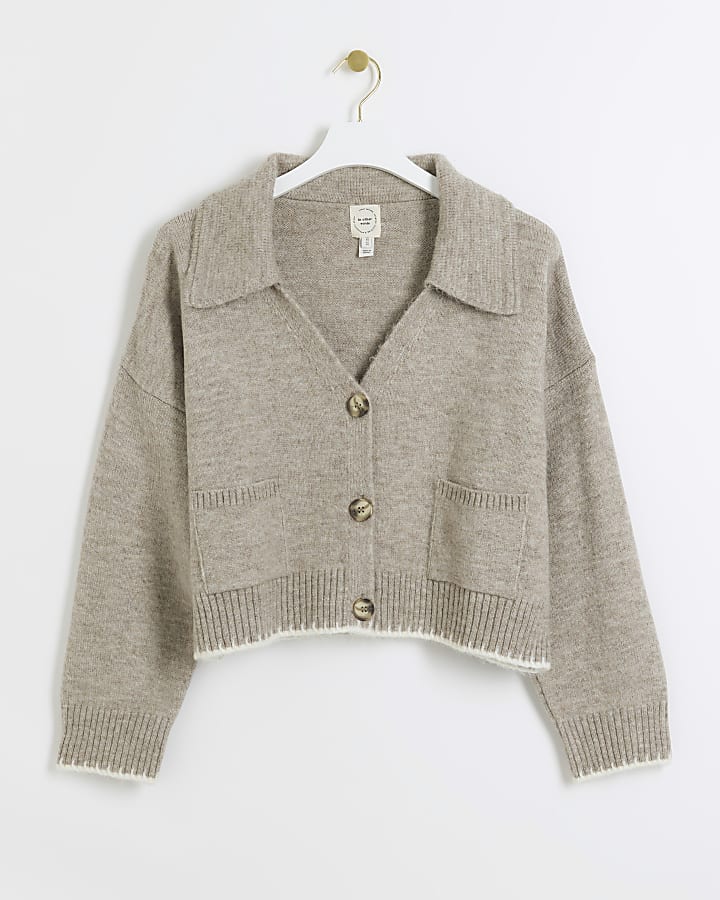 Beige collared cardigan