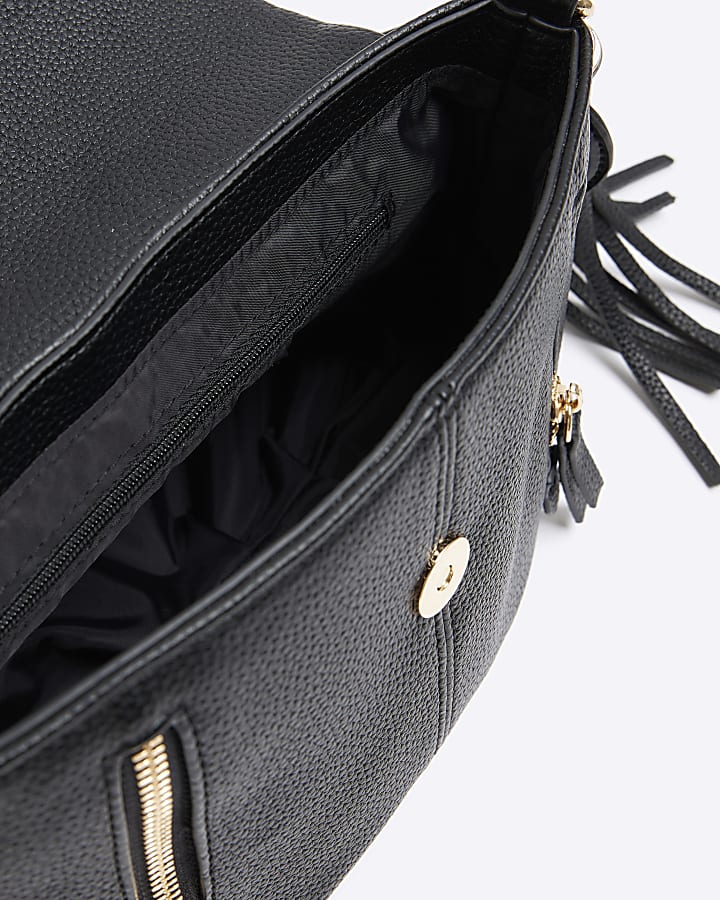 Black zip detail shoulder bag