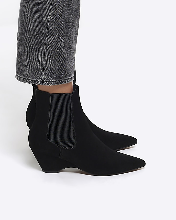 Black leather kitten heel boots