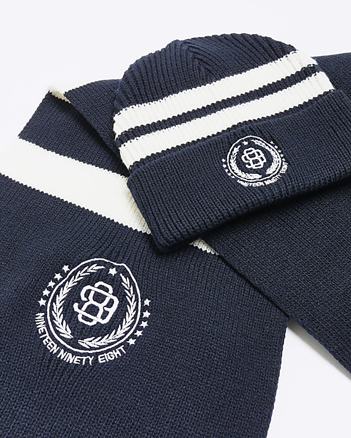 Navy knitted beanie hat set