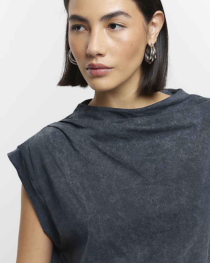 Grey cowl neck drape t-shirt