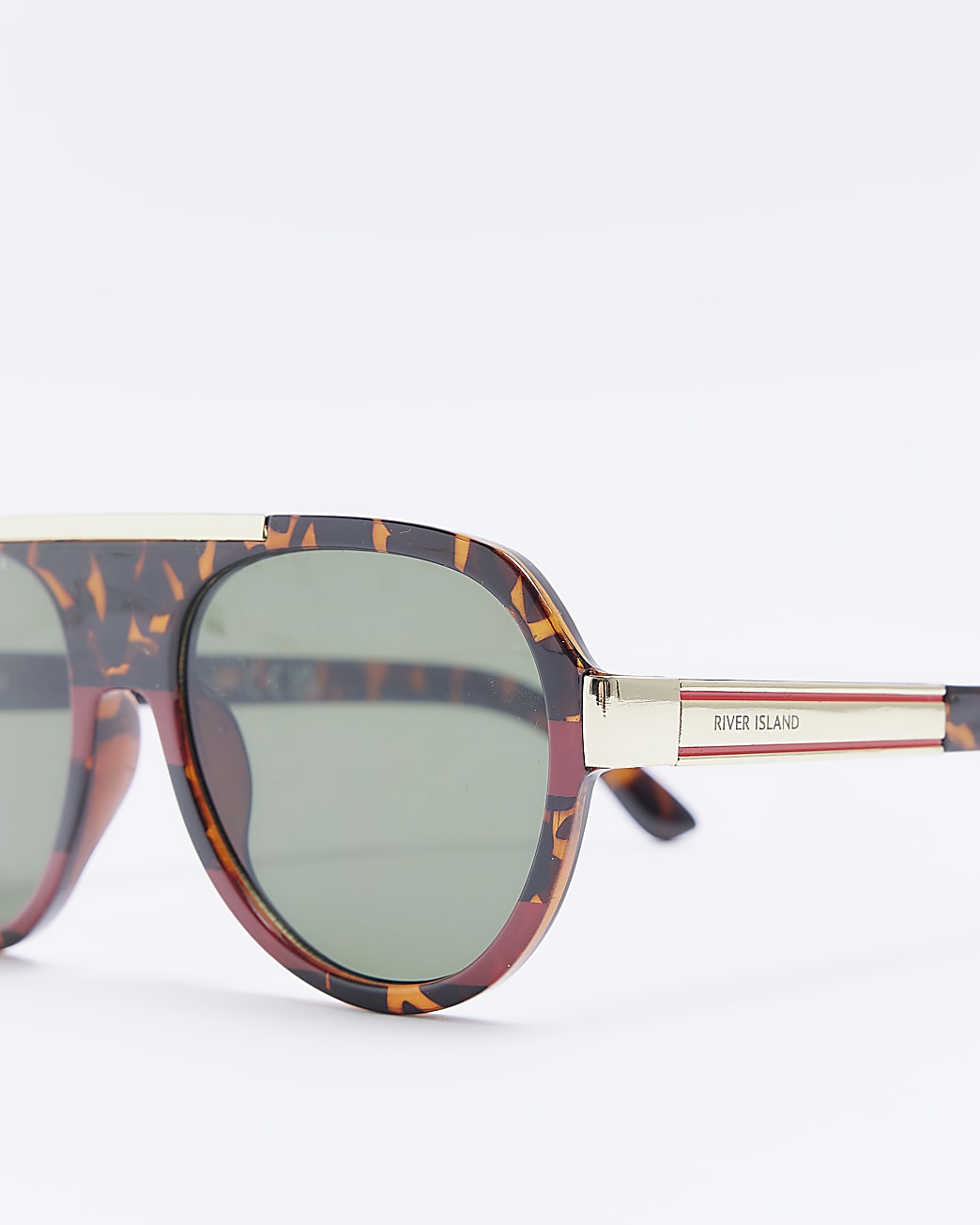 Brown retro aviator sunglasses