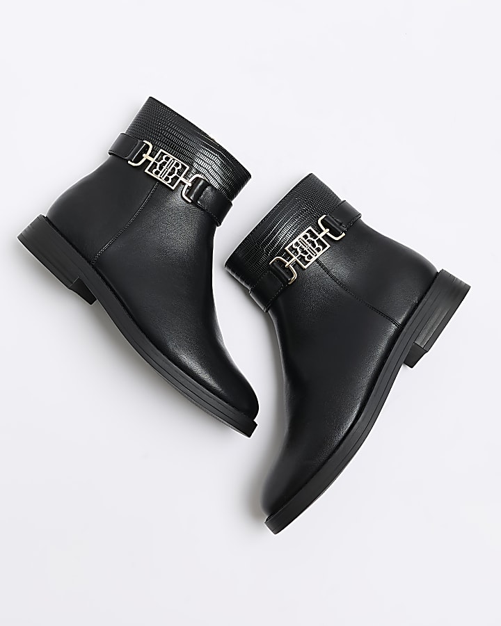 Black riding ankle boots