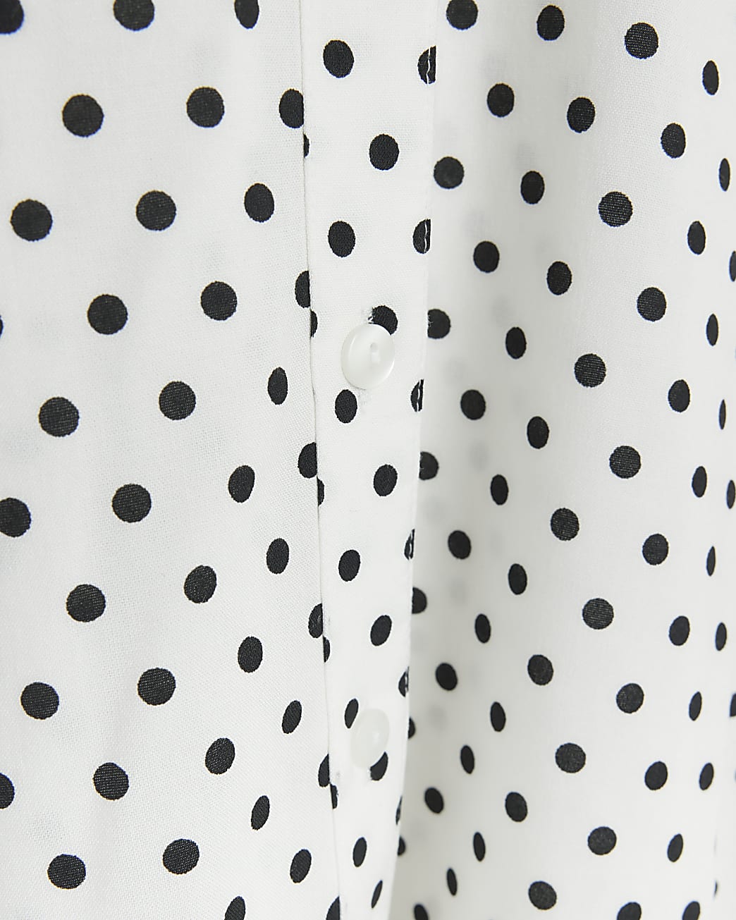 Plus white spotted shirt