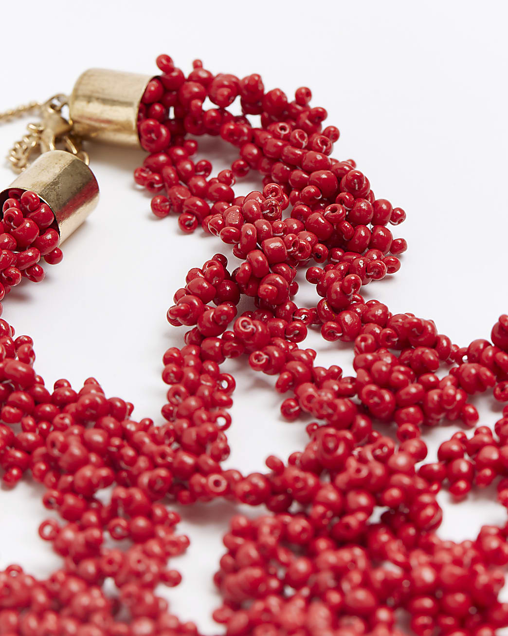 Red multirow beaded necklace