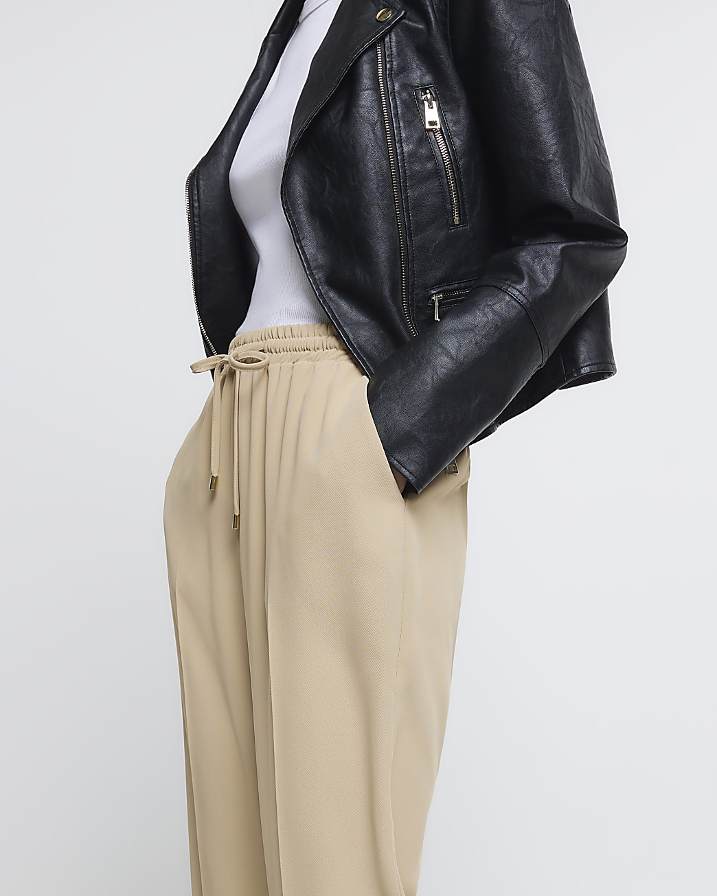 Beige tailored joggers