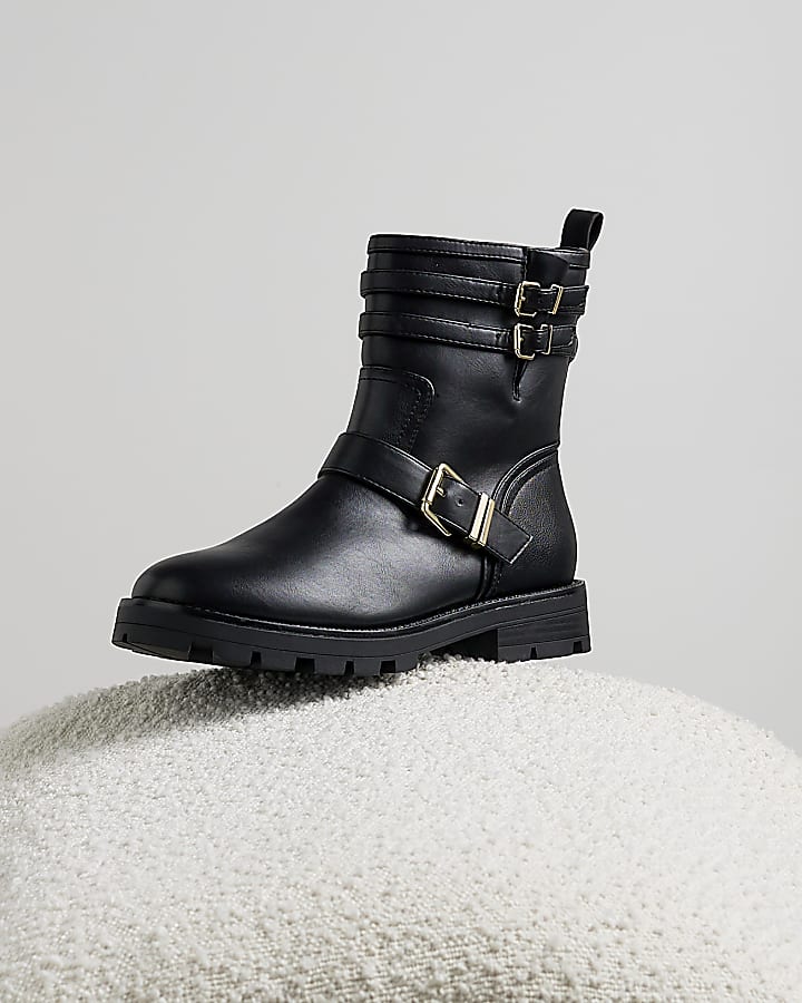 Black buckle detail biker boots