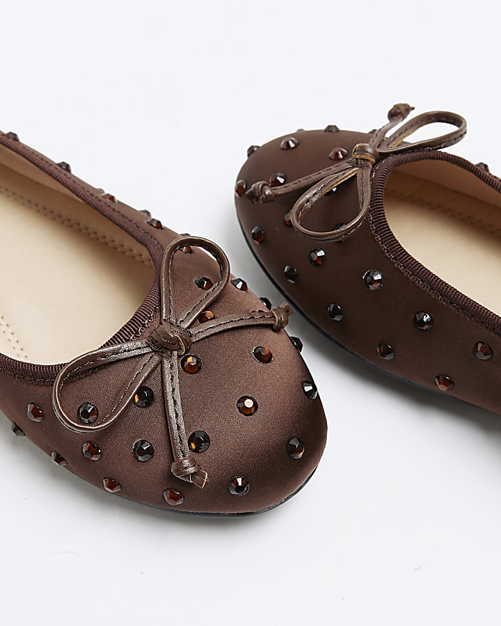 Brown embellished ballet shoes