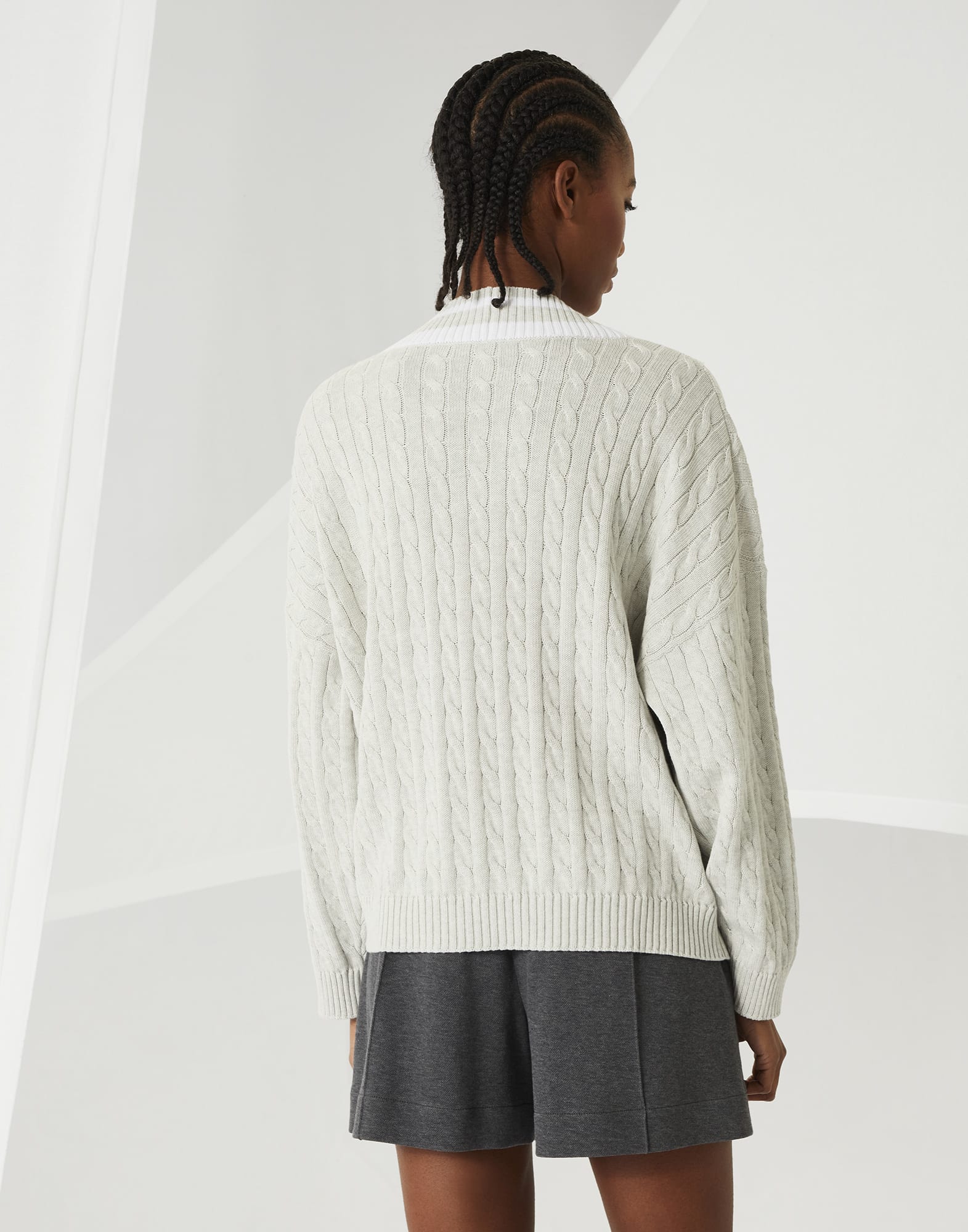 Sweater with logo