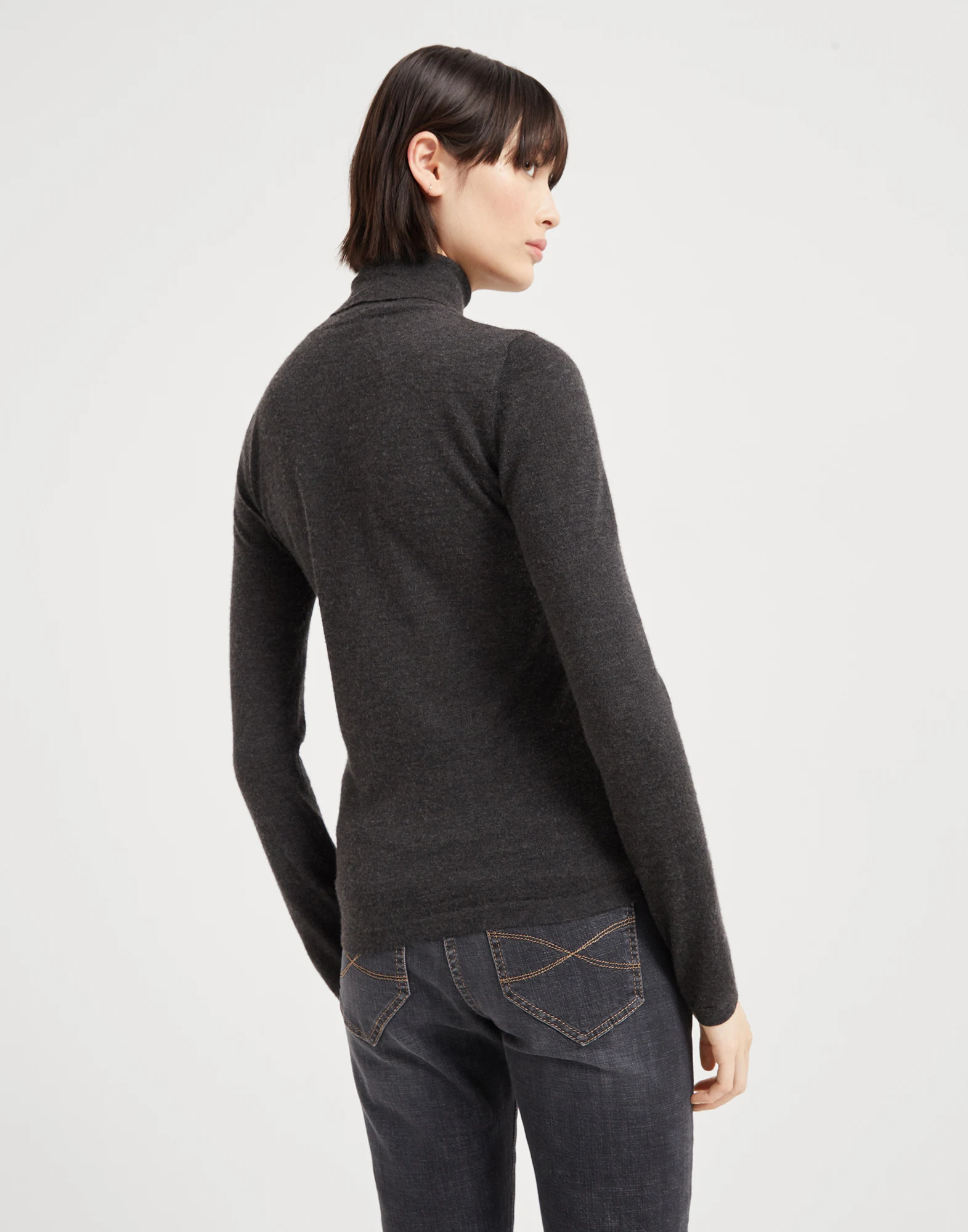 Lightweight sweater