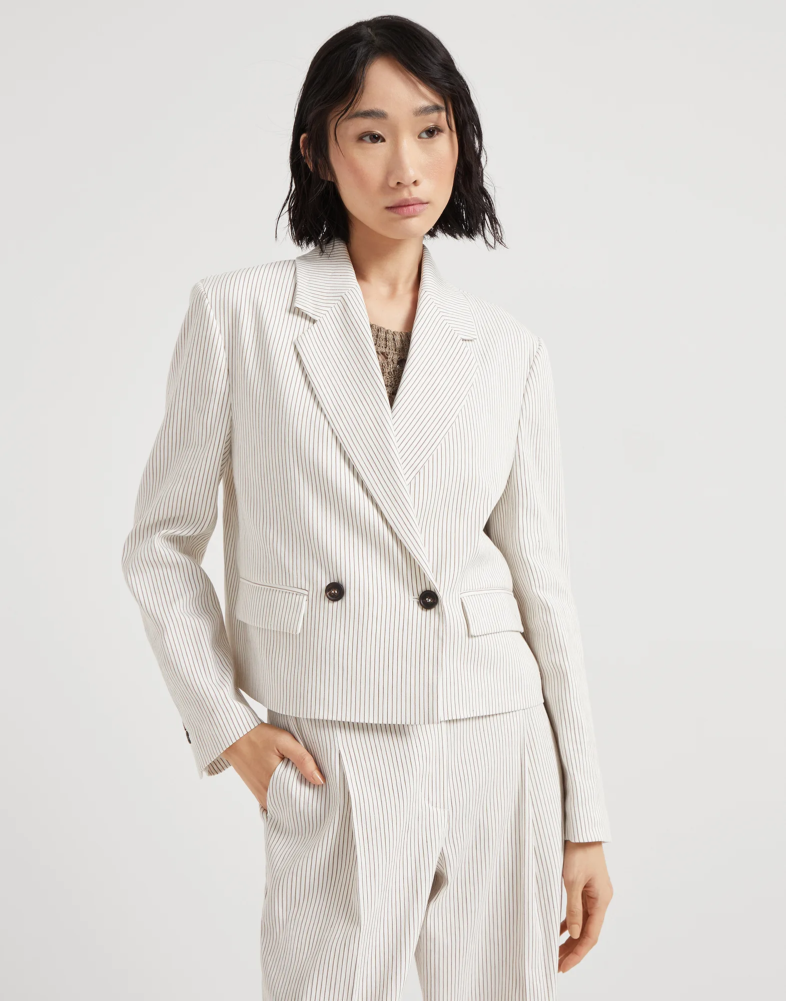 Cropped blazer