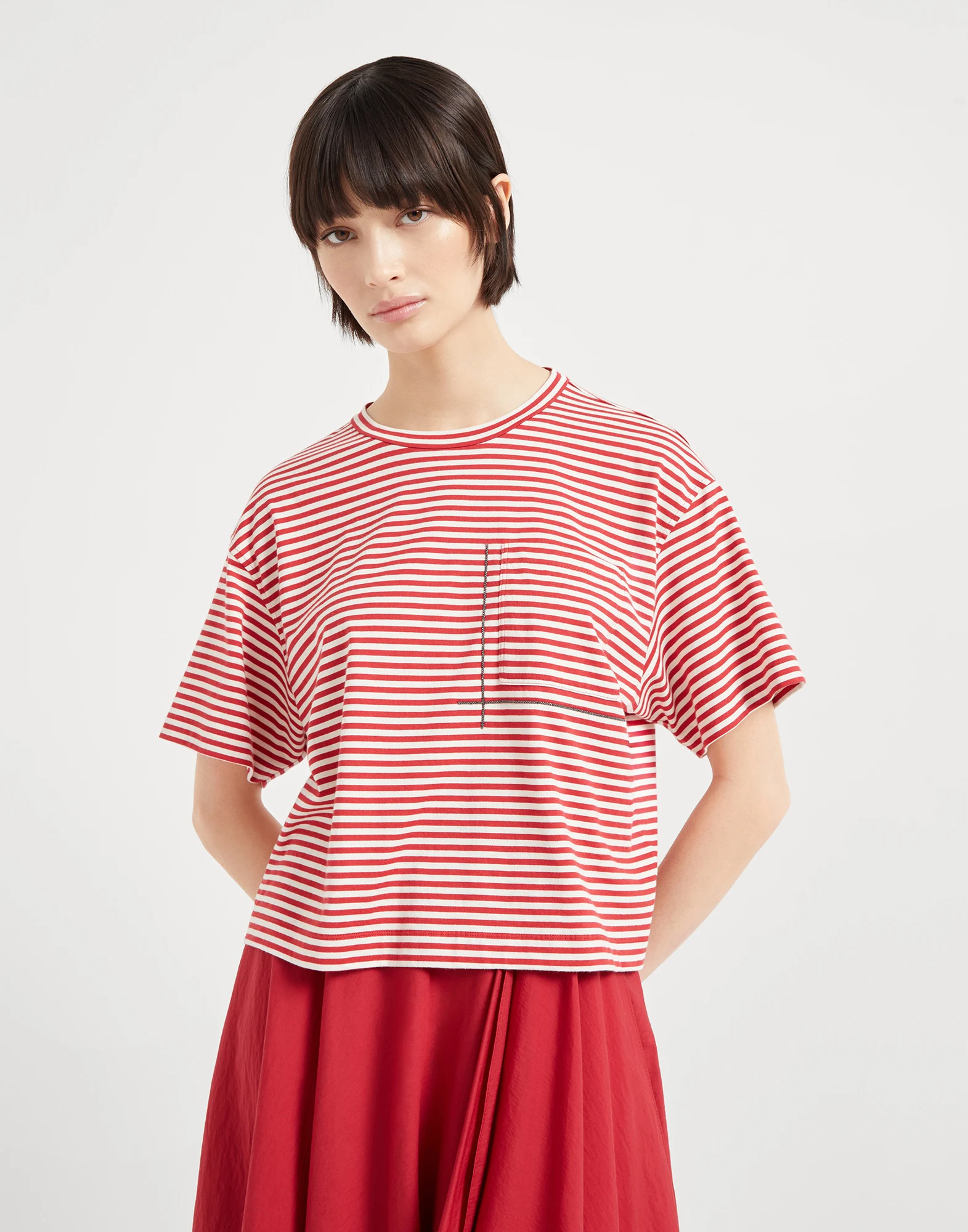 T-shirt with monili