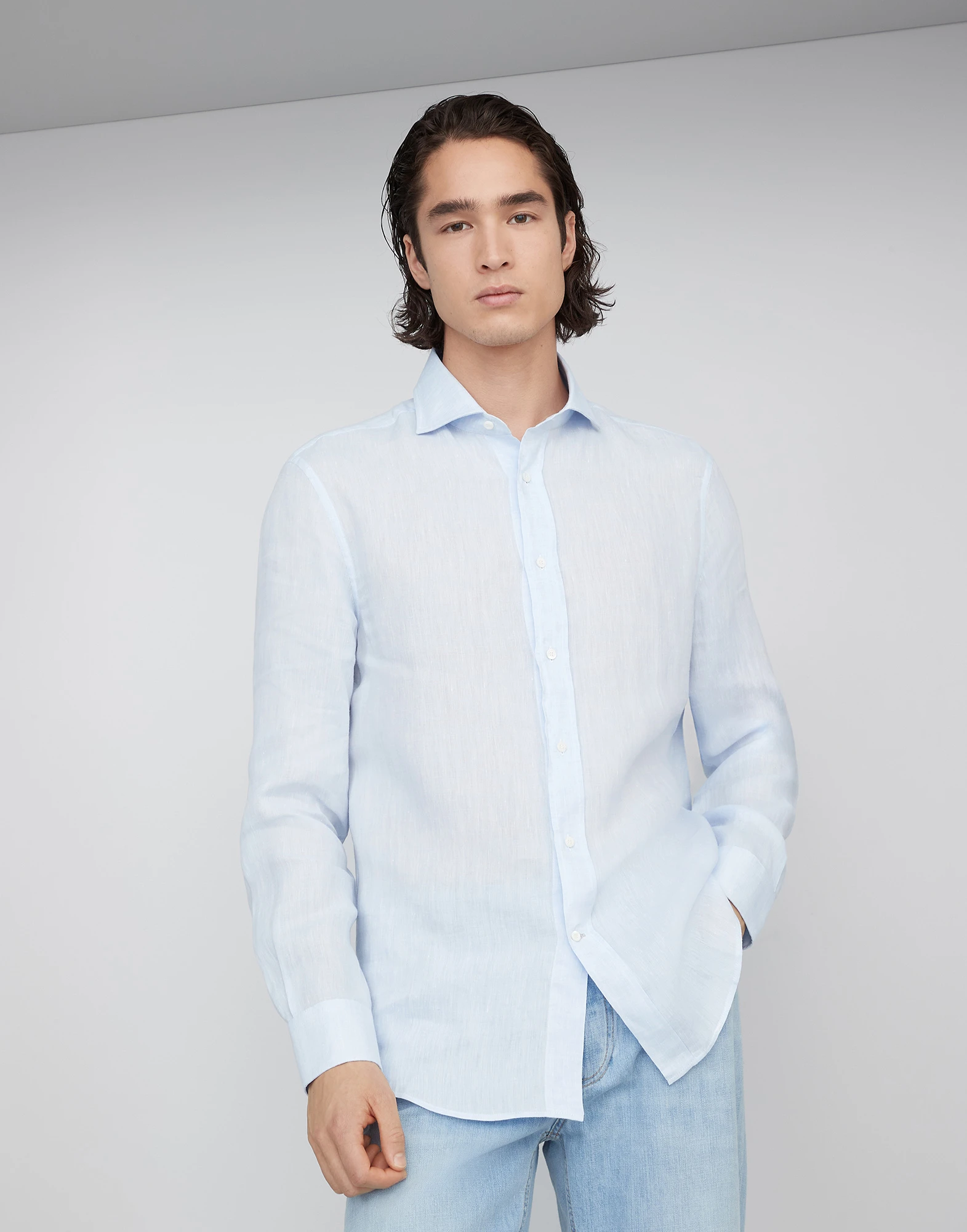 Linen easy fit shirt with spread collar
