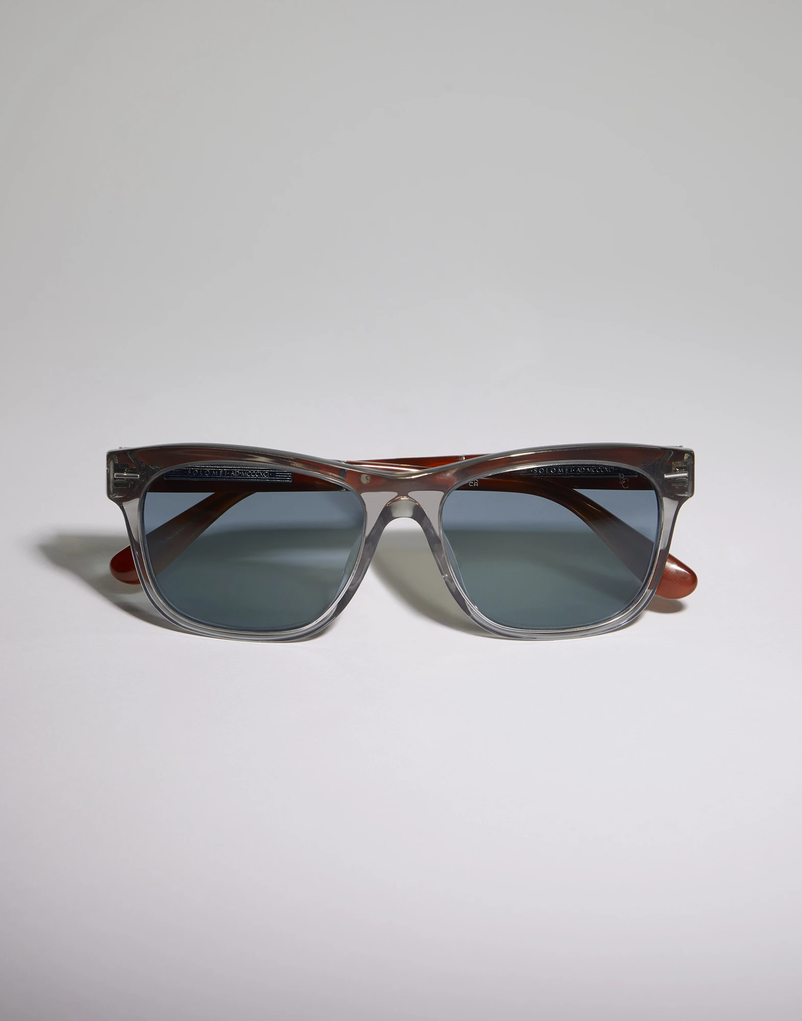 Rectangular titanium sunglasses